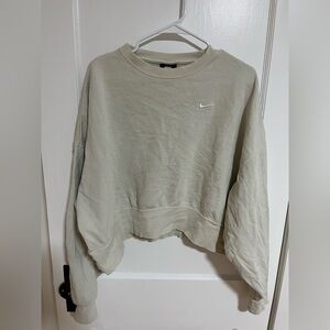 Nike Cropped Sweater